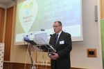 Prof. Jan Szyszko, Minister Środowiska przemawiający na konferencji